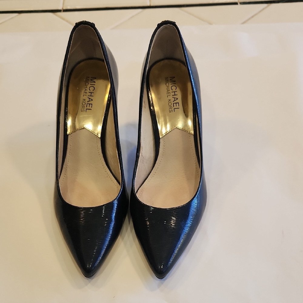 Classic MKors Heels Like New